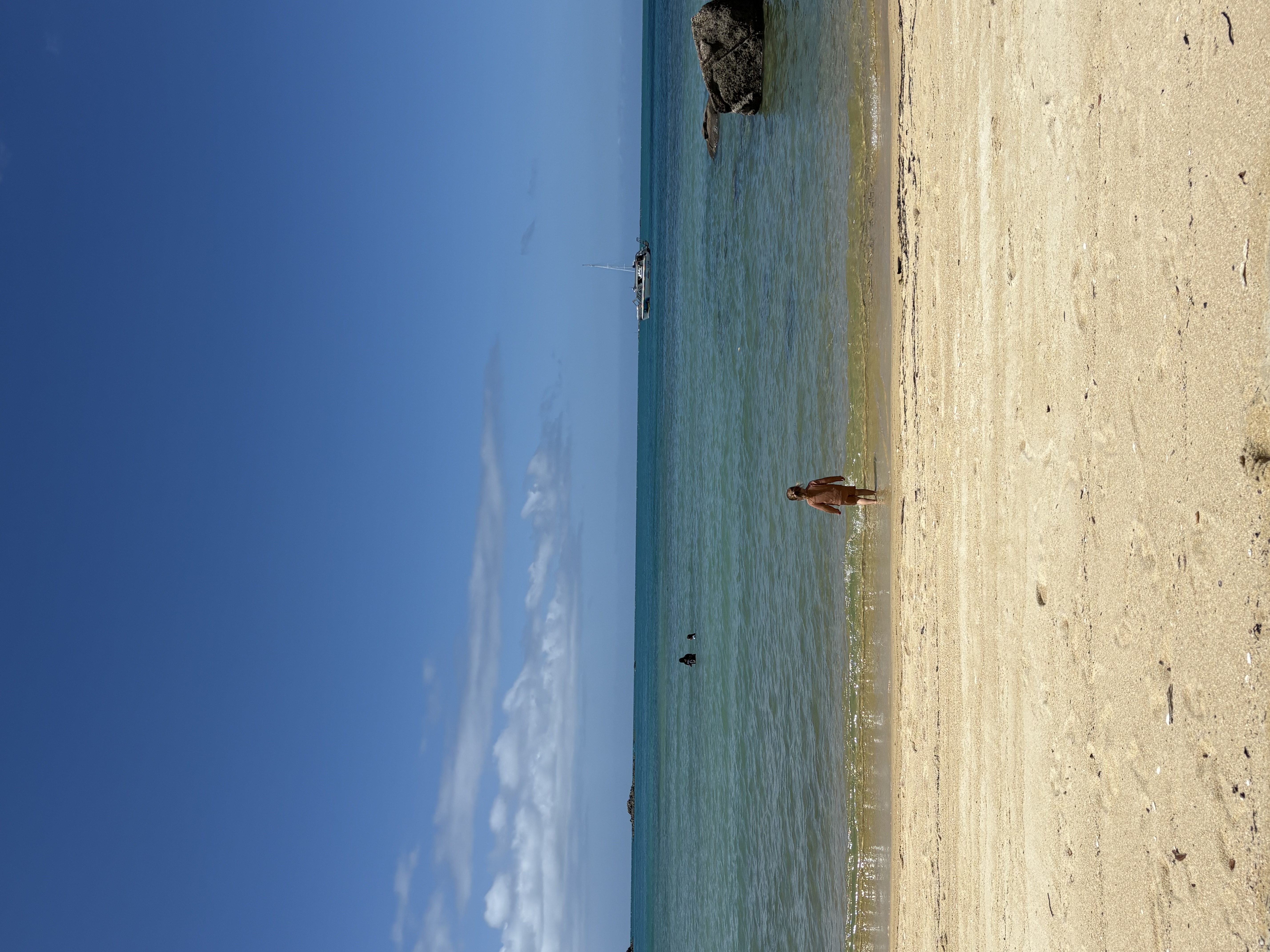 Kaiteriteri / Abel Tasman — Abel tasman medlands beach 1
