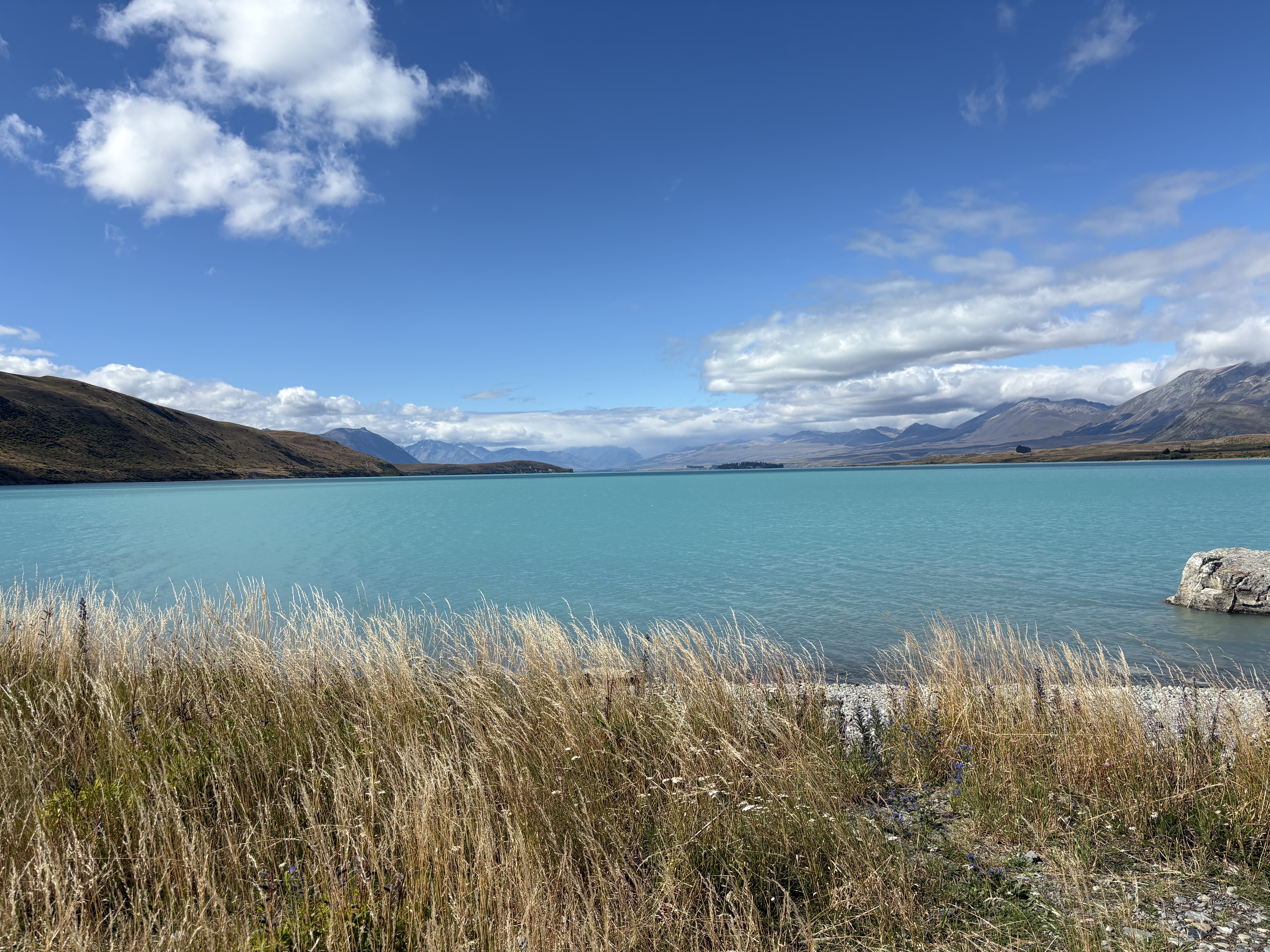 Lake Tekapo — Lake takpo view 2